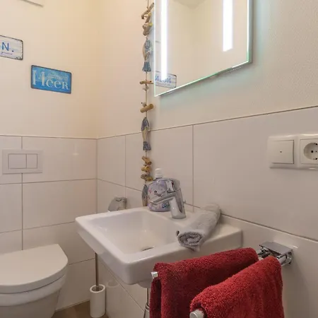 Apartment Tor 19 - Mit Sauna Und Garten, Hunde Willkommen Kellenhusen