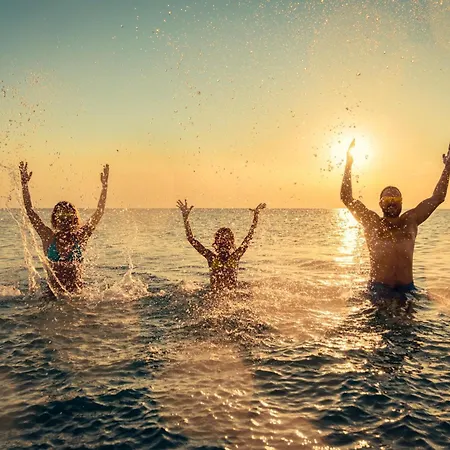 Tor 19 - Mit Sauna Und Garten, Hunde Willkommen Kellenhusen